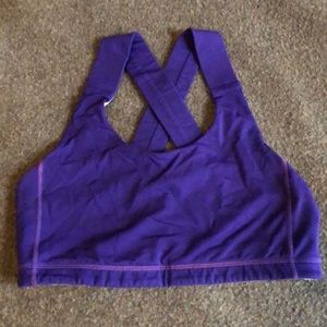 Lululemon sports bra